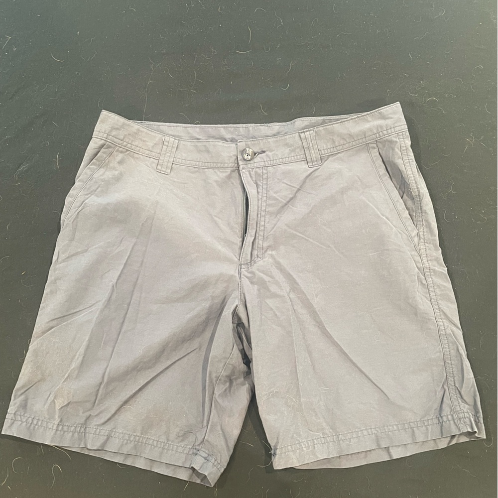 GUC Columbia Navy Shorts